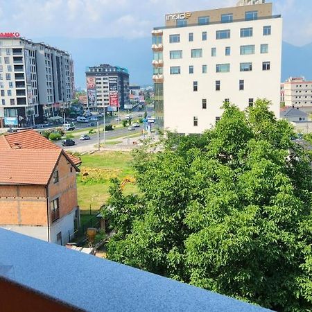 Brand New Two Bedroom And One Living Room Apartment In A Great Location! Sarajevo Luaran gambar