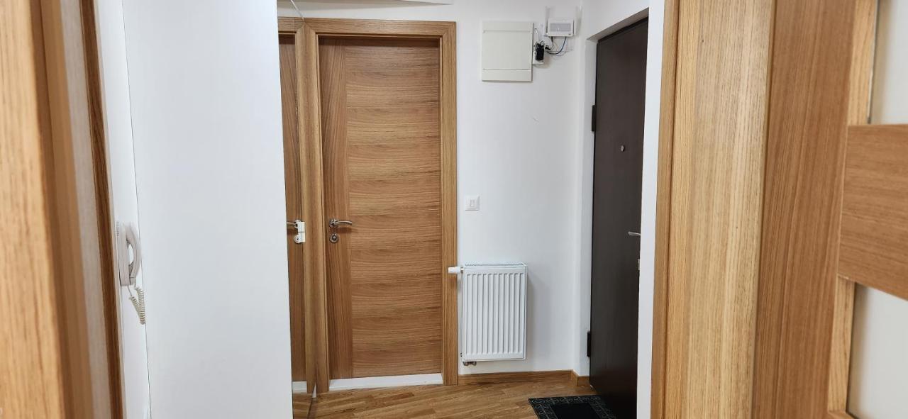 Brand New Two Bedroom And One Living Room Apartment In A Great Location! Sarajevo Luaran gambar